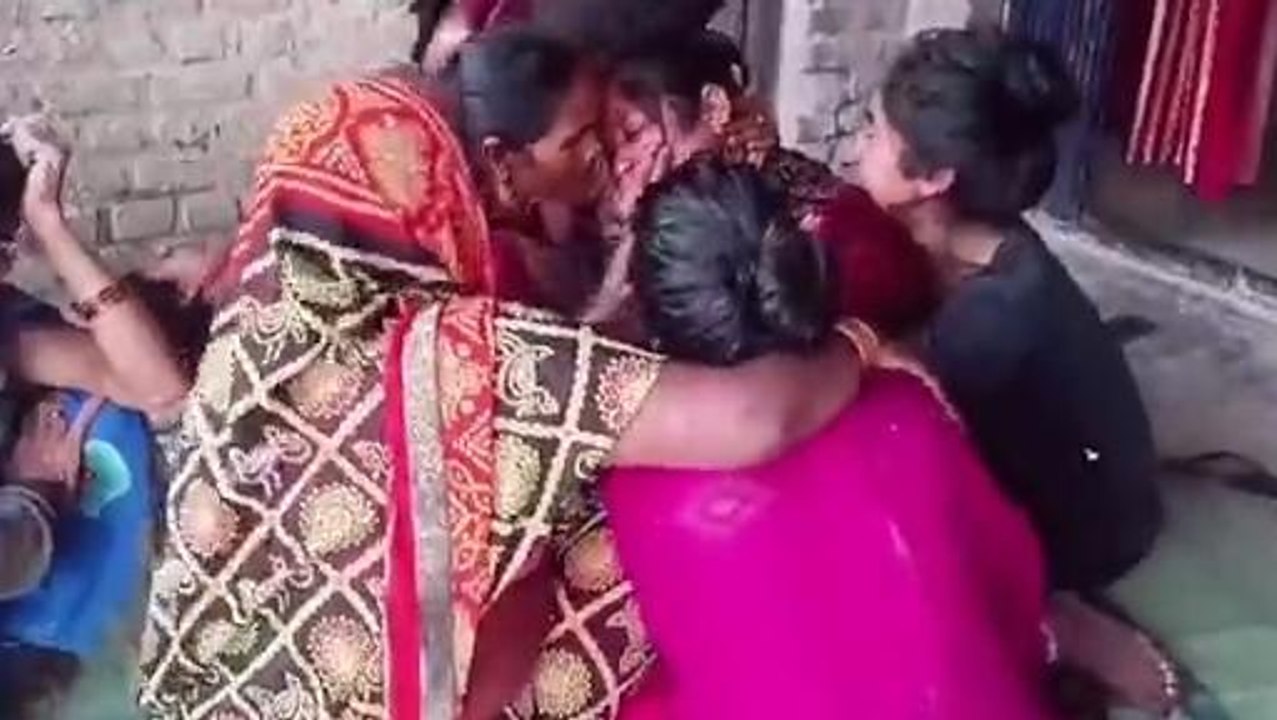 कुशीनगर: तेलंगाना में भड़की हिंसा शिकार बना मजदूर, पिटाई से हुई मौत, मची चीख पुकार