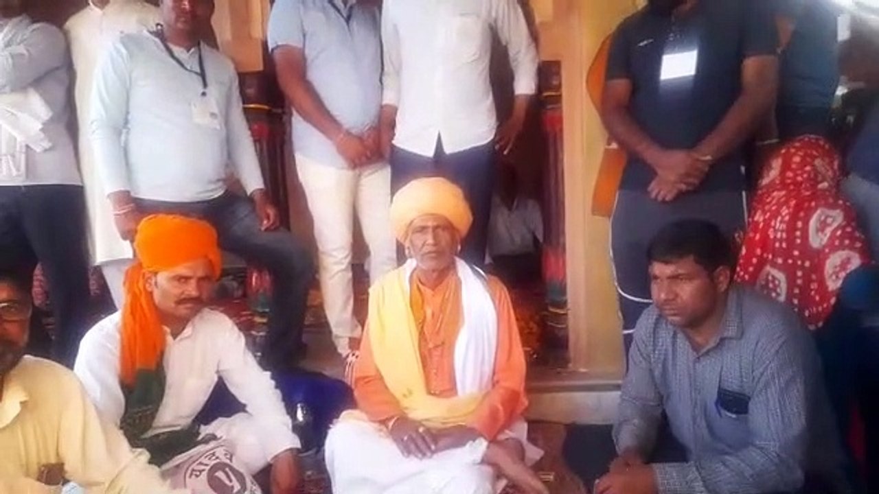 गरीबनाथ के मेले में उमड़े श्रद्धालु,भंडारे में पाई प्रसादी