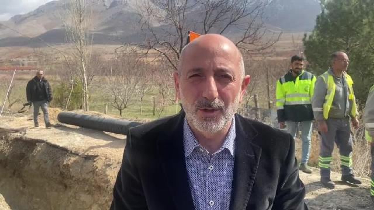 Ali Öztunç'tan Mehmet Özhaseki'ye: "Sende Vicdan Yok. Sen Vicdansızsın, Sen Siyasetten Dolayı Kalbini Karartmış Birisin"