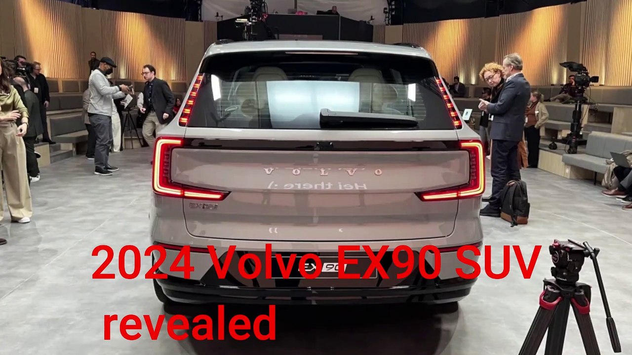 2024 Volvo EX90 SUV revealed