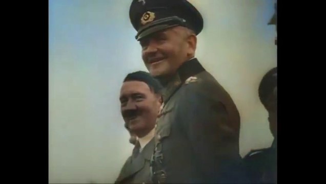 Défilé de l'armée du Reich 1934 Adolf Hitler