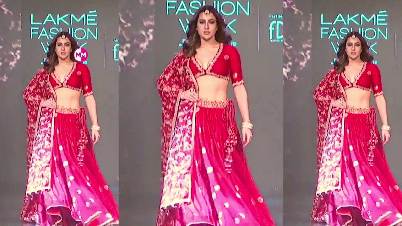 Soo Bouncing Yaar Sara Ali Khan की कातिल खूबसूरती ने सबको हैरान कर डाला |at Lakme Fashion Week 2023