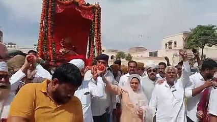 जूनागढ़ से पूर्व राजमाता की अंतिम यात्रा रवाना