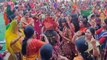 वीडियो स्टोरी : फाग उत्सव में महिलाओं ने राधा-कृष्ण के साथ किया मनमोहक डांस