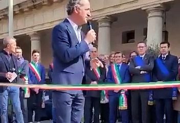 Descargar video: Siccità, appello Zaia: 