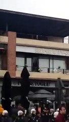 Selin Ciğerci'ye saldırı girişimi: Tekbirlerle 'Konya'dan defol' sloganı attılar