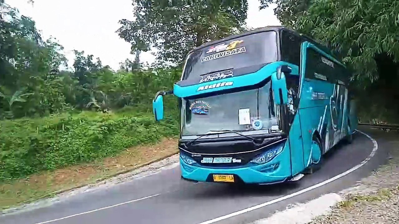 TELOLET BASURI MENGULAR Bus Dheemobilindo, Jaya Mandiri, Bus KRS Trans, Bus Trave Link, BS Guvilli