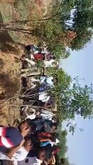 लापता युवक का शव सूखे जोहड़ में मिला, शरीर व चेहरे पर जख्म देख परिजन हुए बेहाल... कैसे हुई मौत का देखें वीडियो
