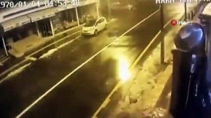 Depremde 89 cana mezar olan iş merkezinin çökme anı ortaya çıktı