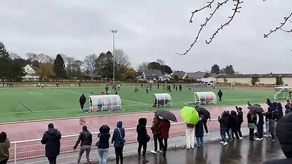 Fin du match, victoire d’Étrelles