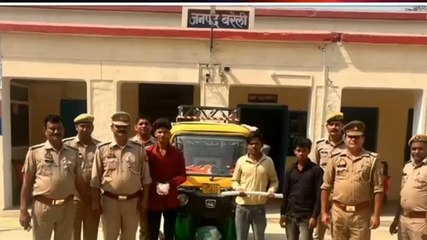 बरेली:पुलिस ने लूट की घटना का किया खुलासा,तीन अभियुक्तों को किया गिरफ्तार