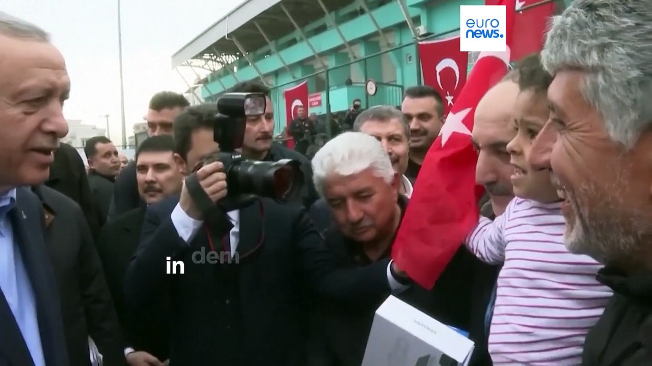 Erdogan verspricht Wiederaufbau in der Region Hatay