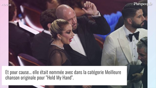 Lady Gaga aux Oscars : Raie des fesses apparentes sur tapis rouge, sans maquillage sur scène...