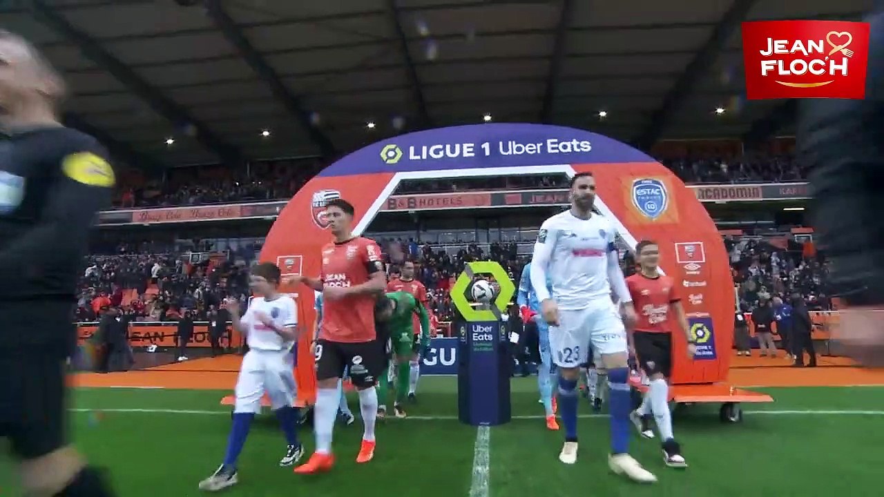 Le résumé de la rencontre FC Lorient - ESTAC Troyes (2-0) 22-23