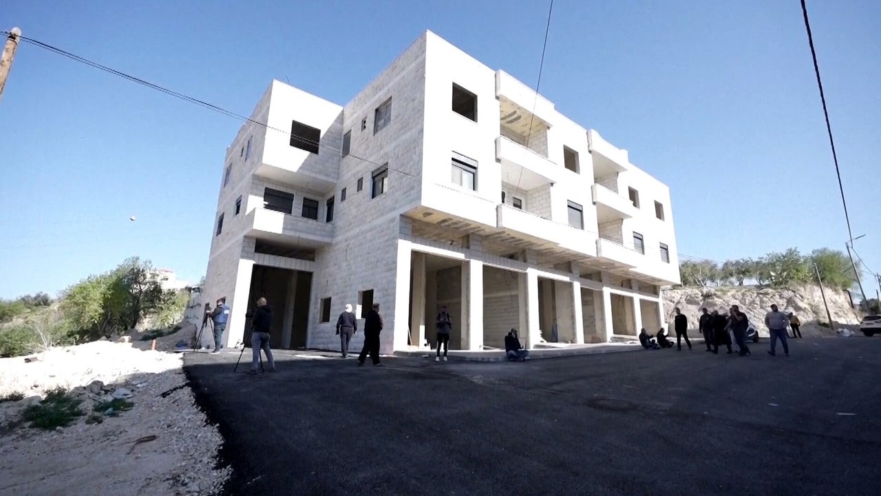 جيش الاحتلال يقتل 3 فلسطينيين و"عرين الأسود" تتبنى الشهداء وتتوعد بالثأر لهم