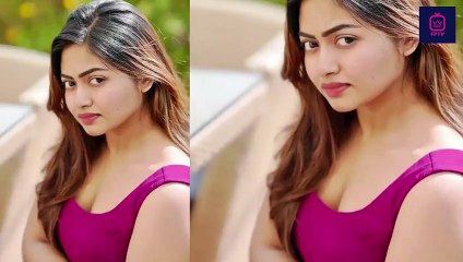 Shaalin Zoya In Tight Red Banyan Outfits