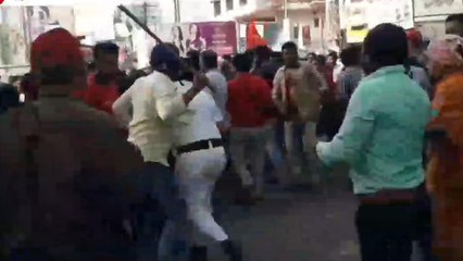 হুগলি: ডি ওয়াই এফ আইয়ের জেলা পরিষদ অভিযান ঘিরে রণক্ষেত্র ঘড়ির মোড়