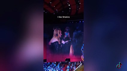 Adele es del team Shakira y le manda este recado a Piqué