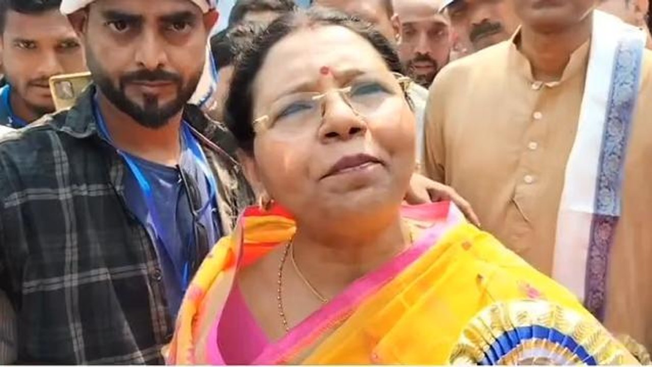 দঃ ২৪ পরগনা: আবাস যোজনায় কেলেঙ্কারি নিয়ে মুখ খুললেন সাংসদ