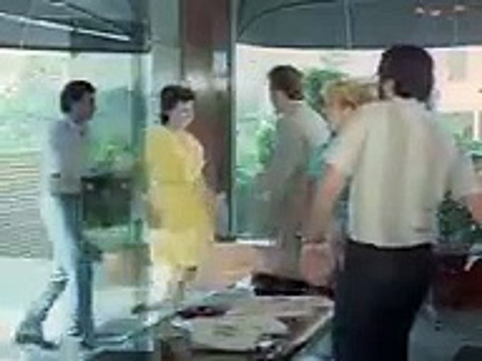 فيلم الاغراء والاثارة " الخونة" بطولة فريد شوقي...