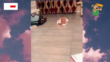 Tải video: Let's see the cute and beautiful baby crawling funny shorts #babycrawling #baby #kids #child #crawling #funnykids  #ytshorts #youtubeshorts #bts #life #shorts #reels #statues #inspiresemotions ❤️Inspires Emotions ❤️