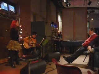 Hidingsoul en duo lors de l'émission 'Bienvenue au Club' sur Europe 1