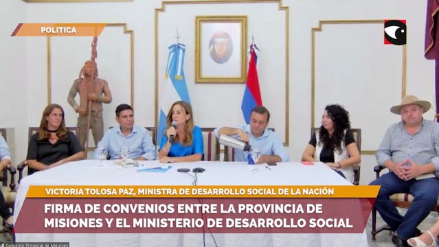 Firma de convenios entre la provincia de Misiones y el ministerio de desarrollo social