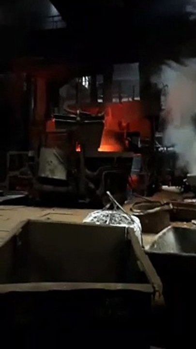Les usines de metal en fusion c'est dangereux