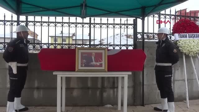 ESKİ BAKAN TANIR, ILGIN'DA TOPRAĞA VERİLDİ