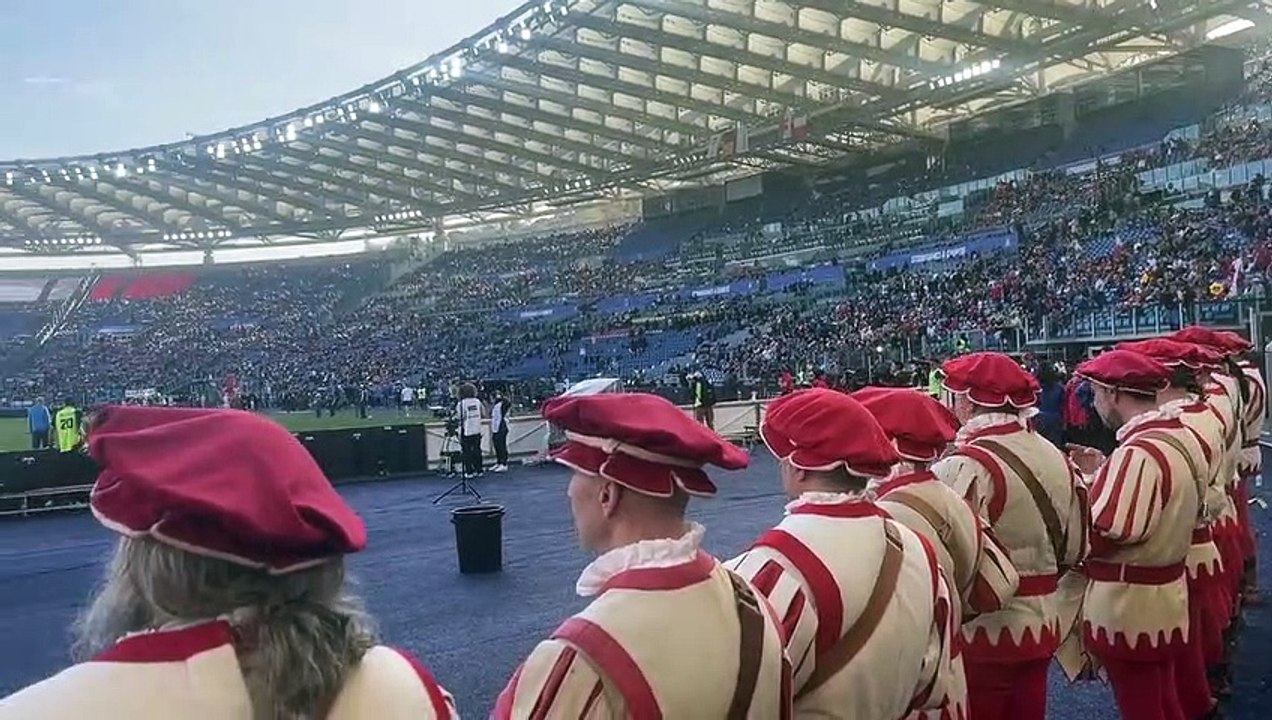 I Bandierai degli Uffizi all'Olimpico per il Sei Nazioni di rugby