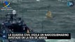 La Guardia Civil vigila un narcosubmarino avistado en la ría de Arosa