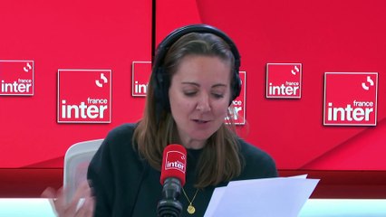 Retraites : semaine cruciale épisode 49.3 - Le Billet de Charline dans "C'est encore nous !"
