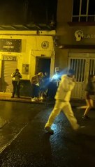Policía interviene local y descubre que perro era parte de la fiesta