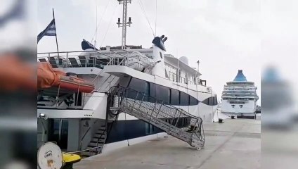 ميناء بورسعيد السياحى يستقبل السفينة كريستال السماوية واليخت "Harmony v"