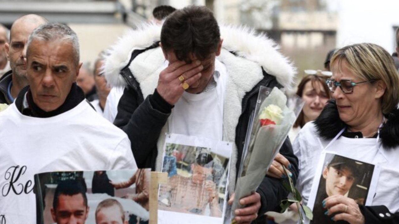 GALA VIDEO - Mort de Leslie et Kévin, le père du jeune homme inconsolable : “Je ne peux pas vivre sans mon fils”