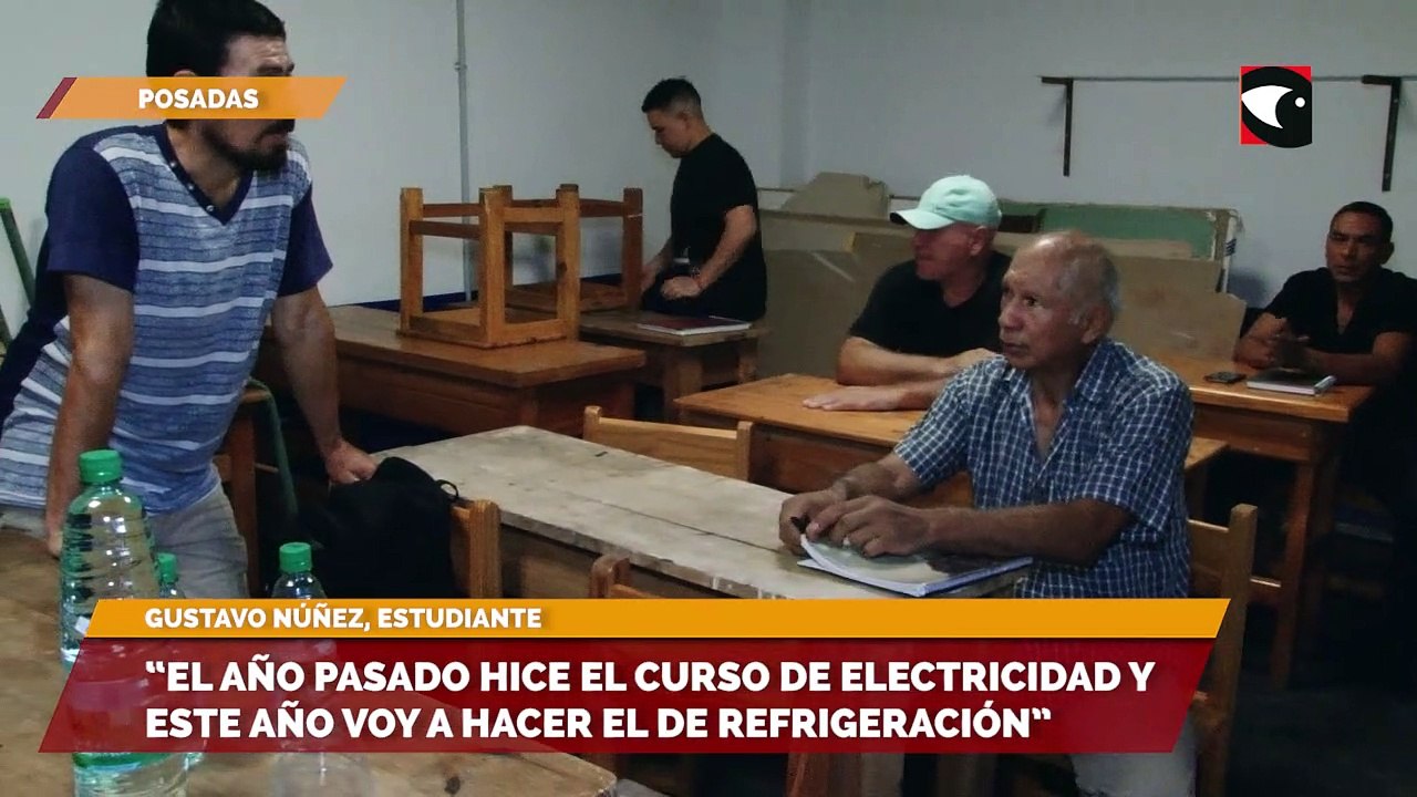 Uno de los ingresantes al CEFP N° 17 indicó que, “el año pasado hice el curso de electricidad y este año voy a hacer el de refrigeración”