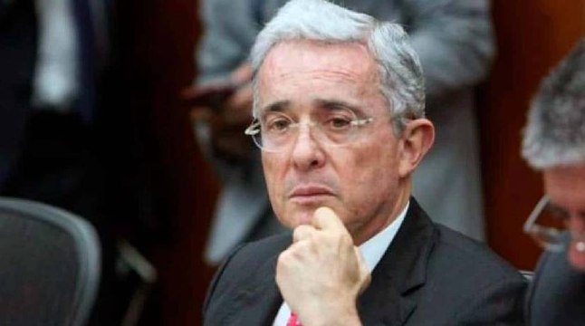 Centro Democrático daría avales a desmovilizados de la extintas Farc