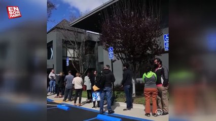 ABD'de Silikon Vadisi Bankası önünde uzun kuyruklar oluştu