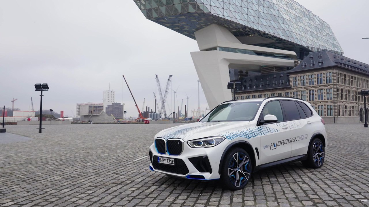Der BMW iX5 Hydrogen - Produktion im Pilotwerk München