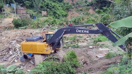 Ocho muertos, entre ellos cuatro niños, por deslizamiento de tierra en Brasil