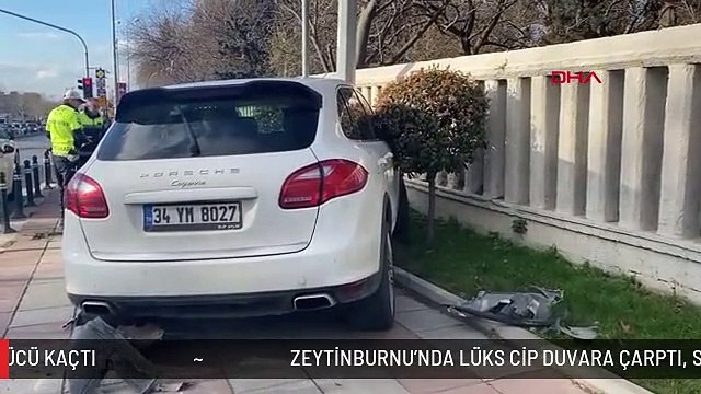 ZEYTİNBURNU'NDA LÜKS CİP DUVARA ÇARPTI, SÜRÜCÜ KAÇTI