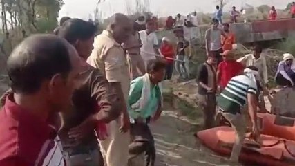 फिरोजाबाद: पति से विवाद के बाद महिला ने नहर में लगाई छलांग