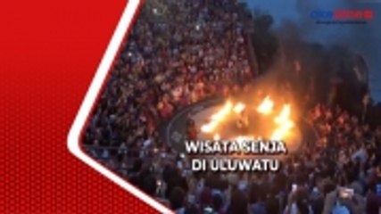 Romantisme Senja di Uluwatu, Keidahan Bentangan Alam dan Tari Kecak