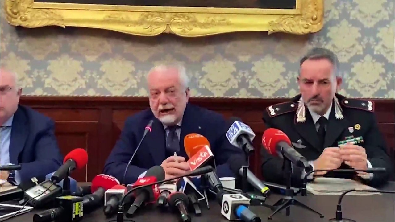 De Laurentiis contro "i reietti" che incendiano lo sport: "La violenza non c'entra col calcio"