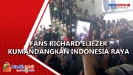 Download Video: Usai Divonis 1,5 Tahun, Fans Richard Eliezer Kumandangkan Lagu Indonesia Raya di PN Jaksel