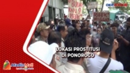 Warga Geruduk Lokasi Prostitusi Berkedok Warung Kopi di Ponorogo