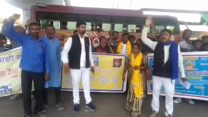 सतना: भीम आर्मी के कार्यकर्ताओं ने की जमकर नारेबाजी, कलेक्टर कार्यालय पहुंचकर की ये मांग