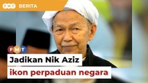 Jadikan Nik Aziz ikon perpaduan negara, saran Ahli Parlimen DAP