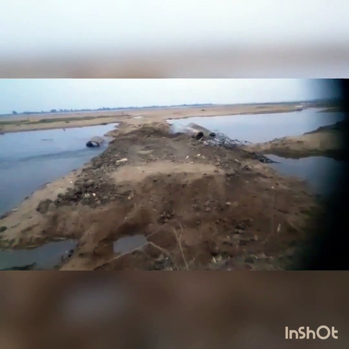 बांद्रभान रेत खदान पर प्रशासन के तीन विभागों की संयुक्त कार्रवाई, तवा नदी में बने रास्ते को जेसीबी से तोड़ा