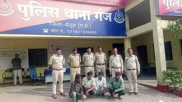 दुकान में पुताई करने वाले युवक ने रचा चोरी का षडय़ंत्र